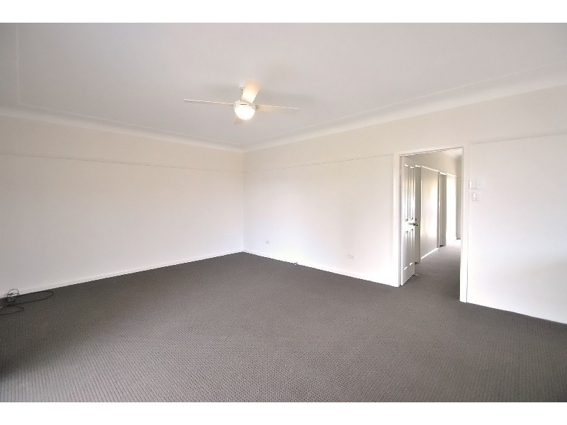 12 Canton Beach Road, Toukley NSW 2263