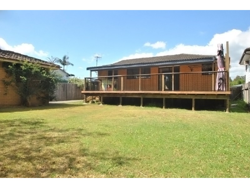 9 Black Swan Street, Berkeley Vale NSW 2261