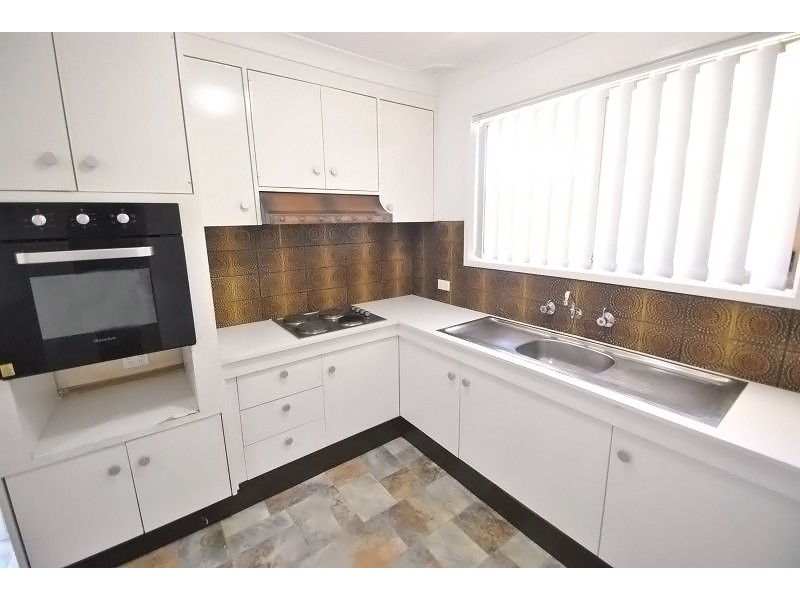 18 Melrose Avenue, Gorokan NSW 2263