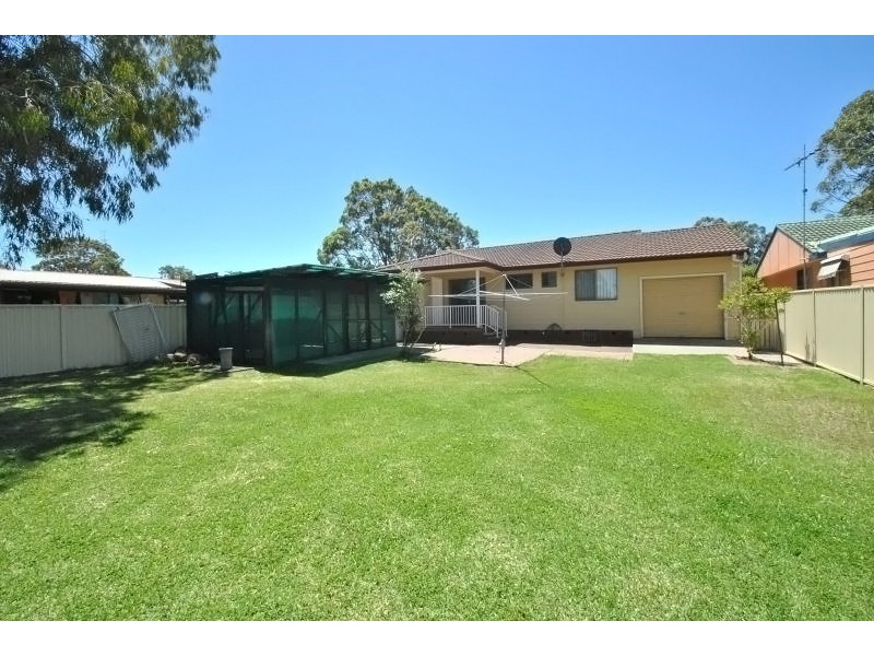 18 Melrose Avenue, Gorokan NSW 2263