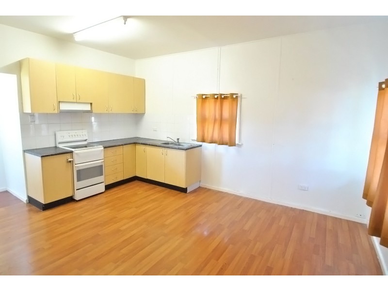 306 Main Road, Toukley NSW 2263