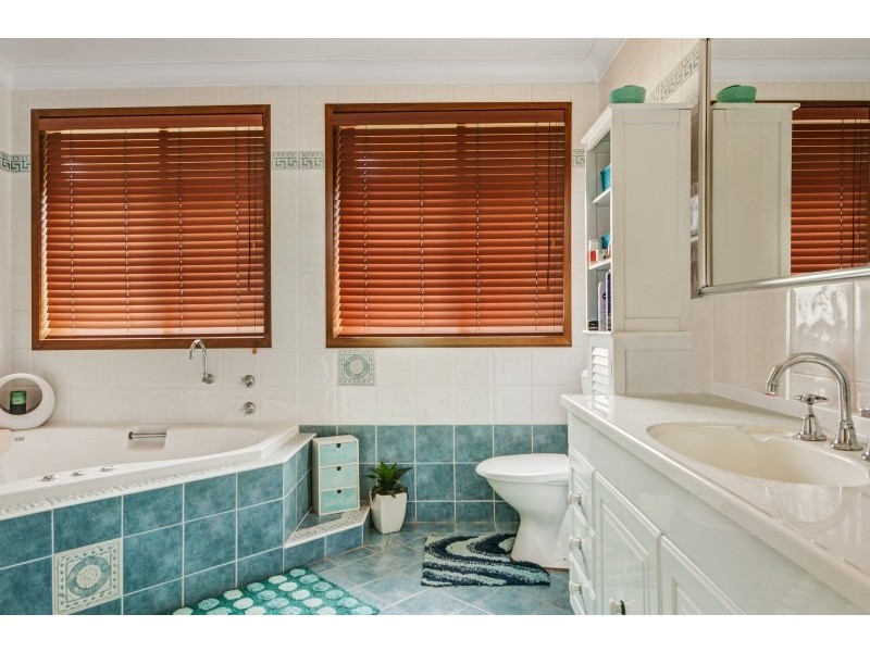 2 Kingston Road, Kanwal NSW 2259