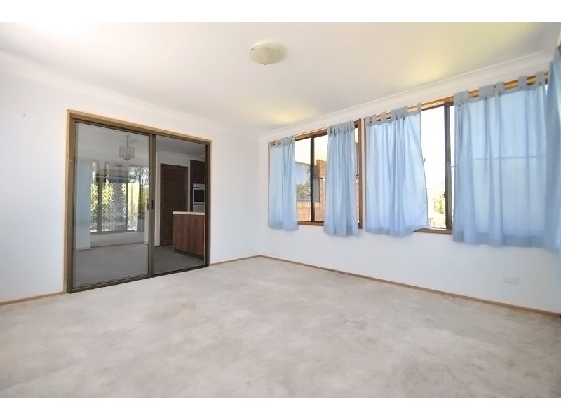 6 Belle Vista Close, Norah Head NSW 2263