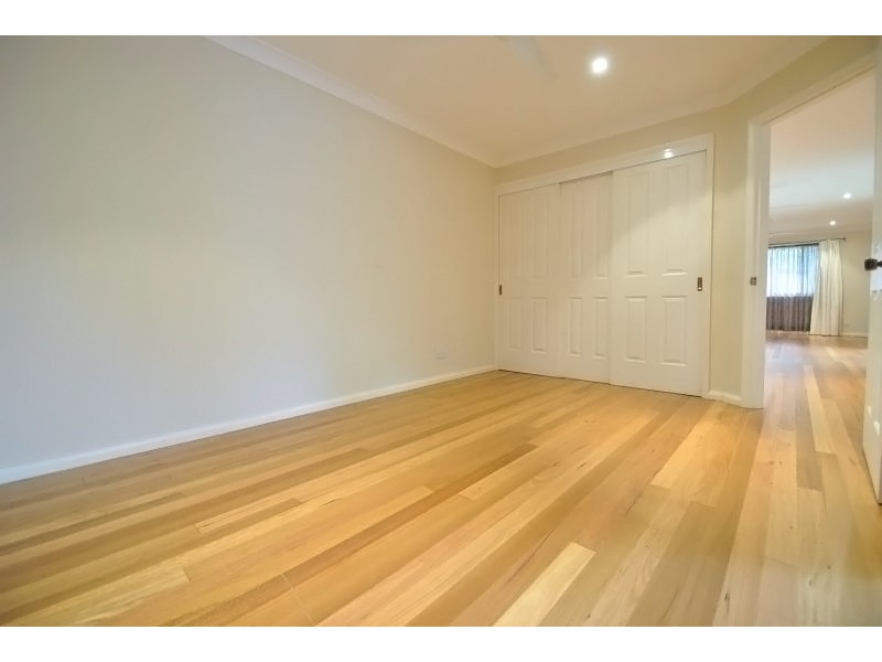 1 Panorama Parade, Berkeley Vale NSW 2261