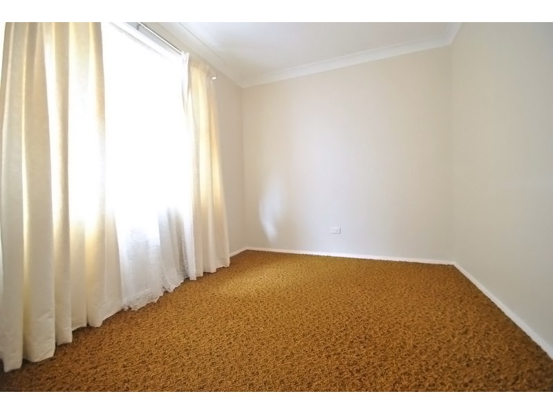 1 Panorama Parade, Berkeley Vale NSW 2261
