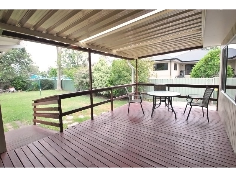 1 Panorama Parade, Berkeley Vale NSW 2261