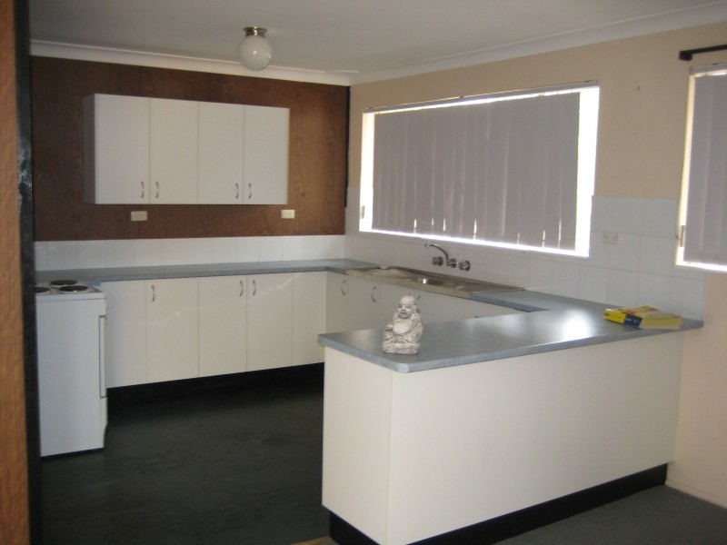 2/21  Canton Beach Road, Toukley NSW 2263