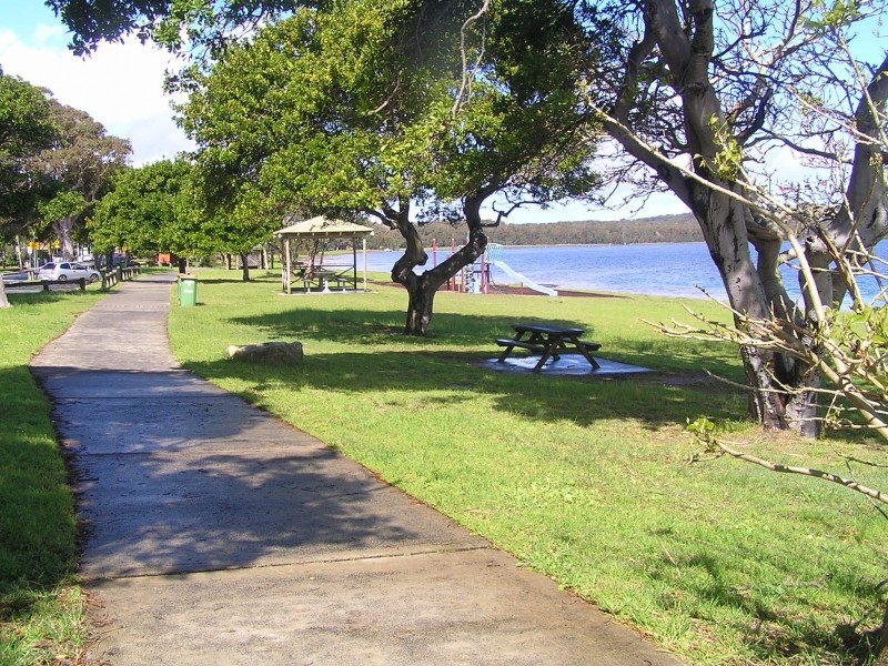 2/21  Canton Beach Road, Toukley NSW 2263