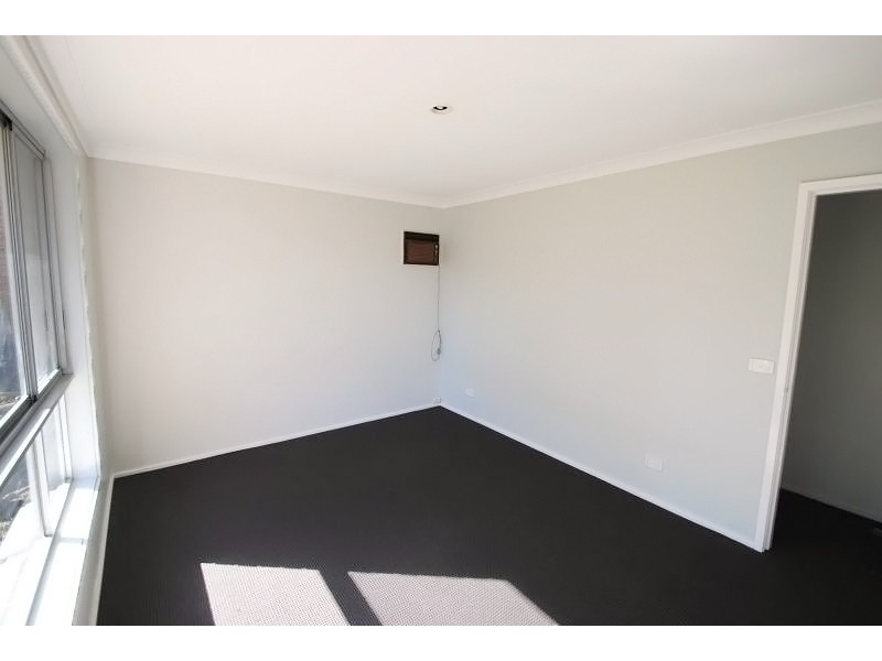 9 Hillcrest Ave, Tacoma NSW 2259