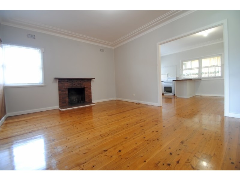 19 Fravent Street, Toukley NSW 2263