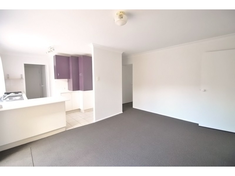 8 Kite Crescent, Hamlyn Terrace NSW 2259