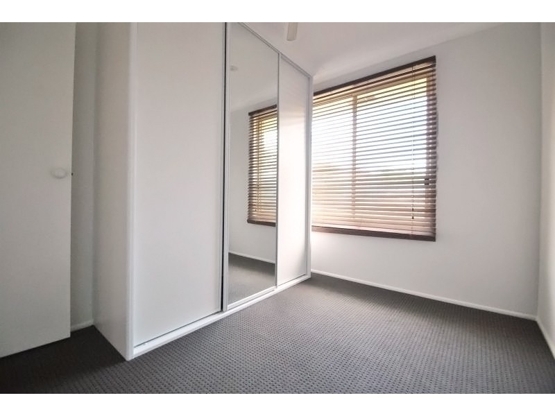 8 Kite Crescent, Hamlyn Terrace NSW 2259