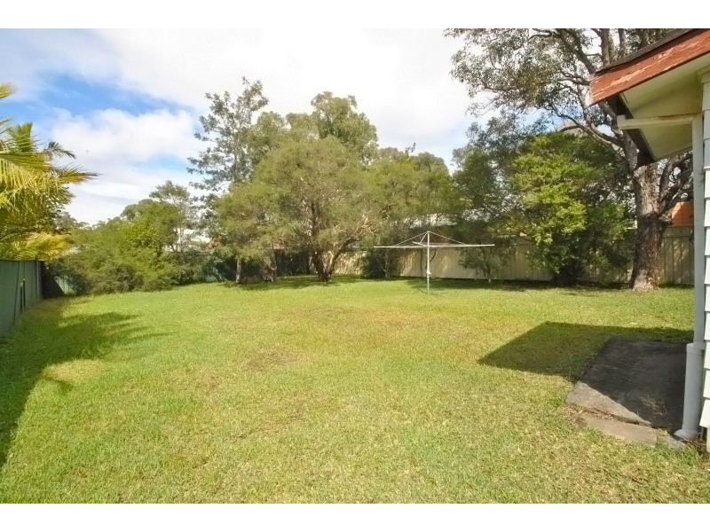 14 Melrose Avenue, Gorokan NSW 2263