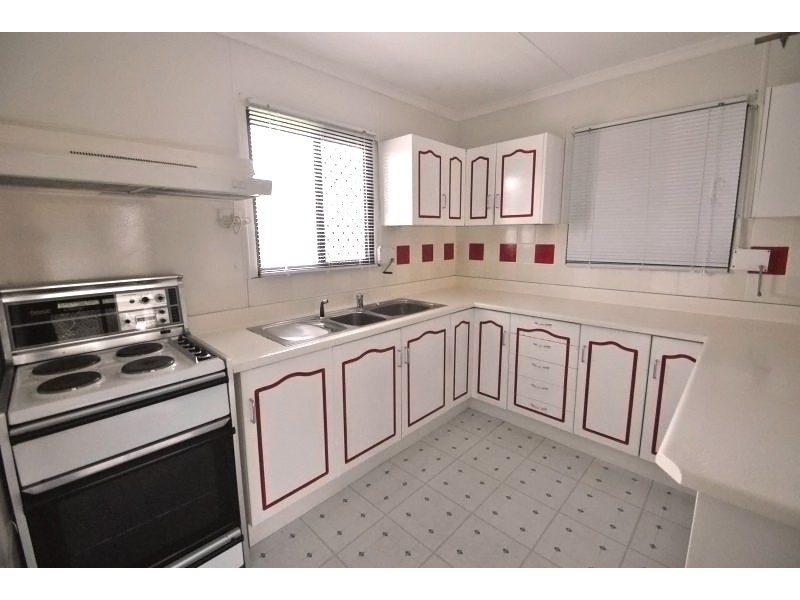 16 Athol Street, Toukley NSW 2263