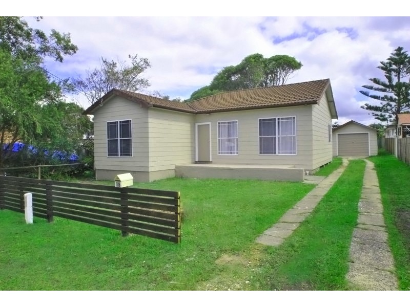 18 Fravent Street, Toukley NSW 2263