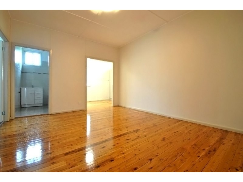 18 Fravent Street, Toukley NSW 2263