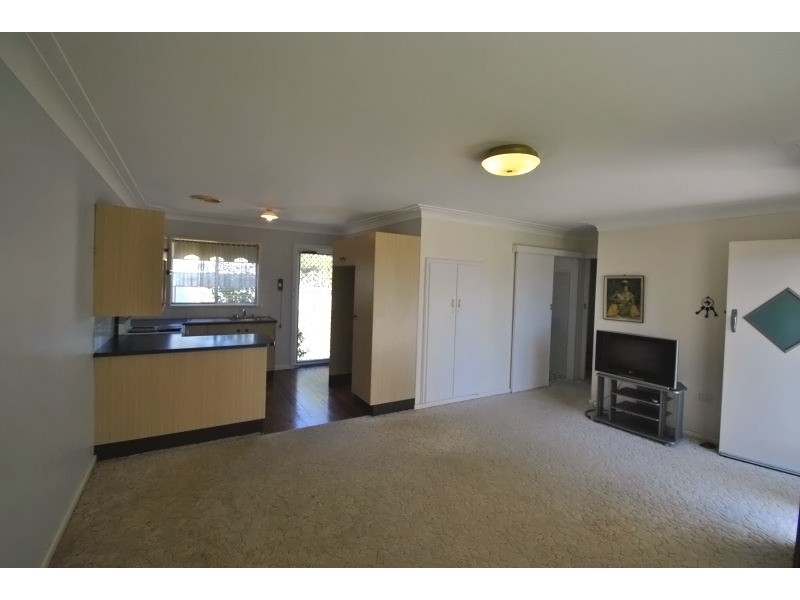 3 Belbowrie St, Canton Beach NSW 2263