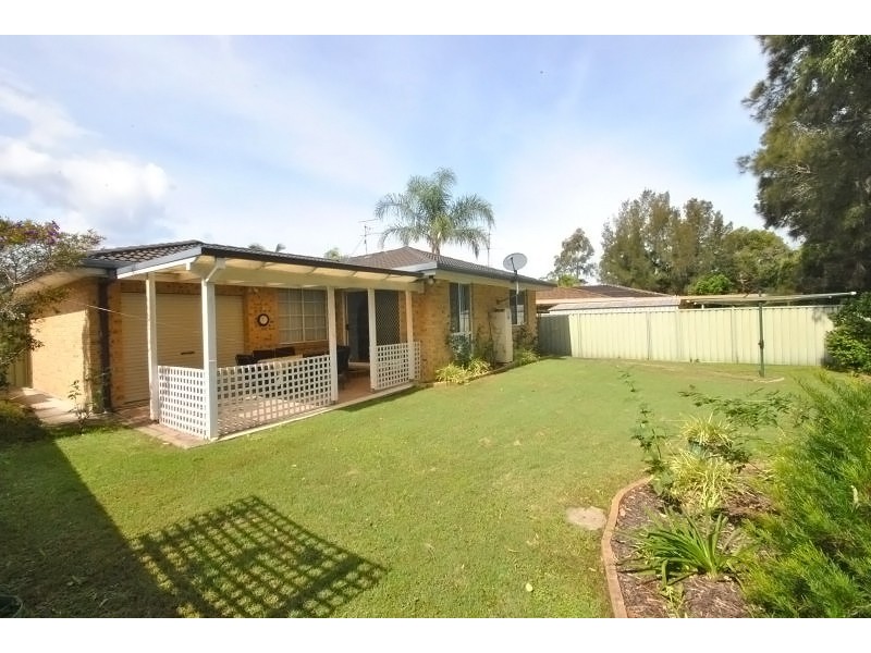 50 Gavin Way, Lake Haven NSW 2263