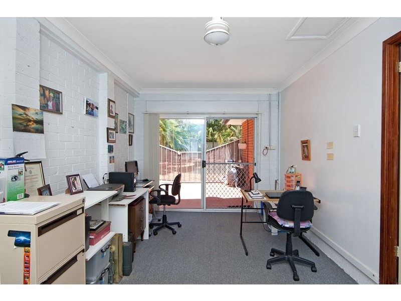 10 Belshaw Place, Bateau Bay NSW 2261