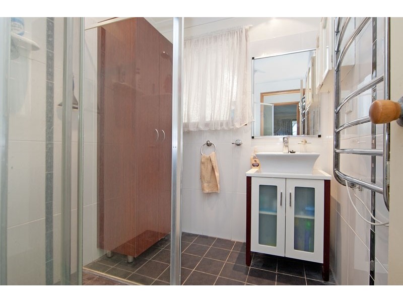 10 Belshaw Place, Bateau Bay NSW 2261