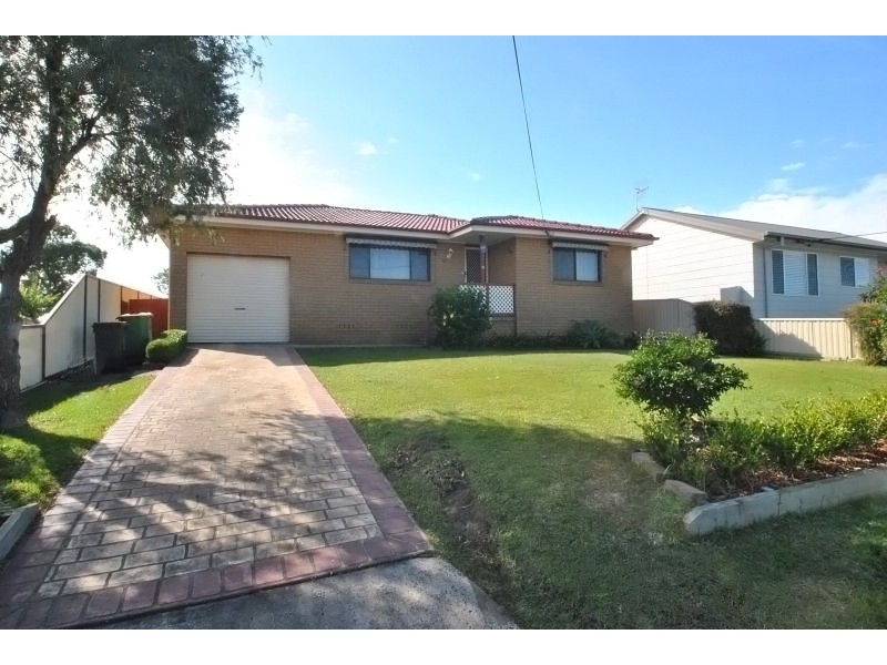 33 Robertson Road, Killarney Vale NSW 2261