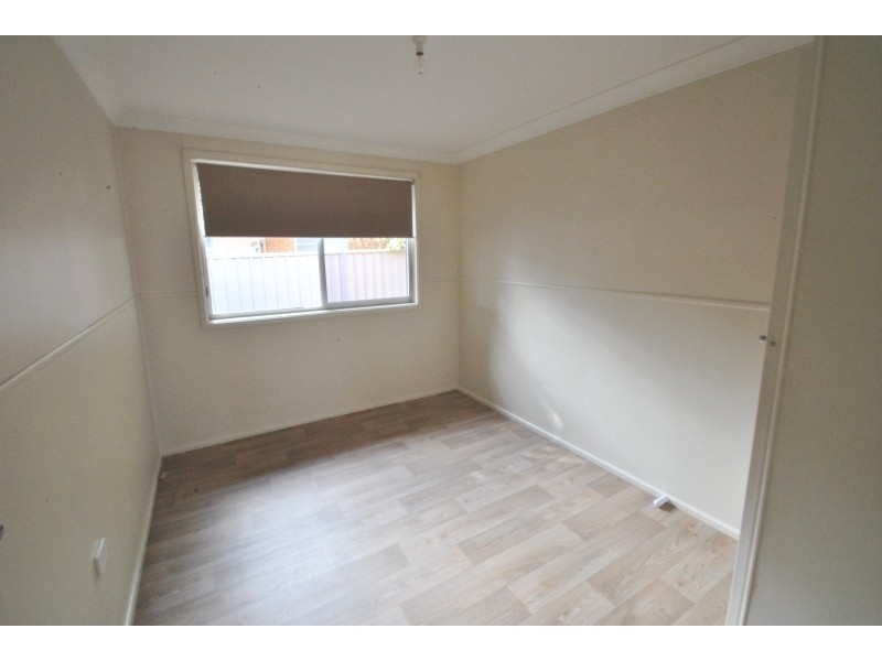 4/8 Holmes Avenue, Toukley NSW 2263