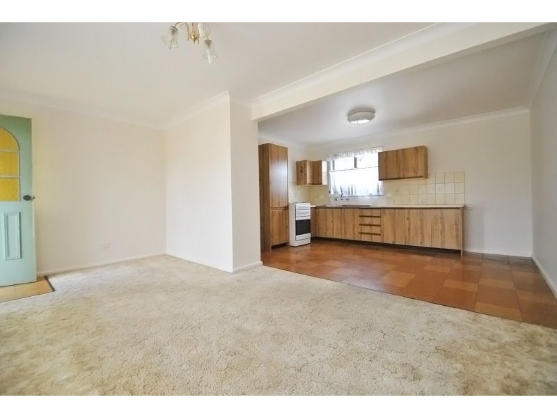 18 Ourringo Avenue, Lake Haven NSW 2263