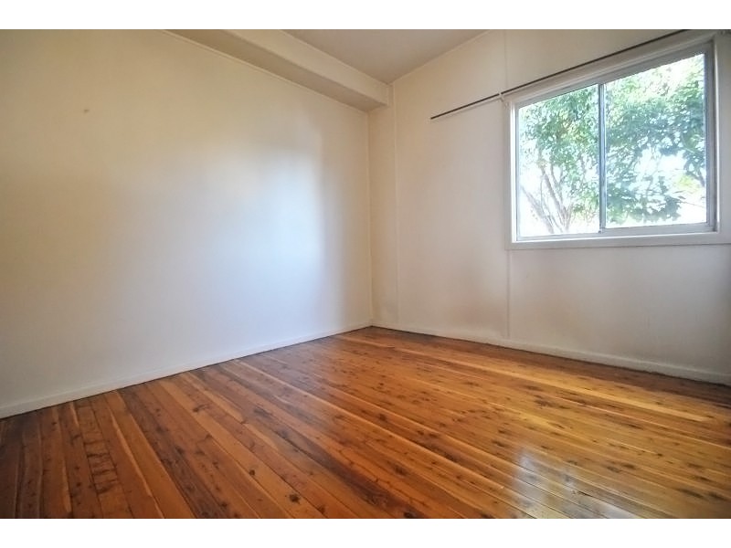 2/15 Victoria Avenue, Toukley NSW 2263