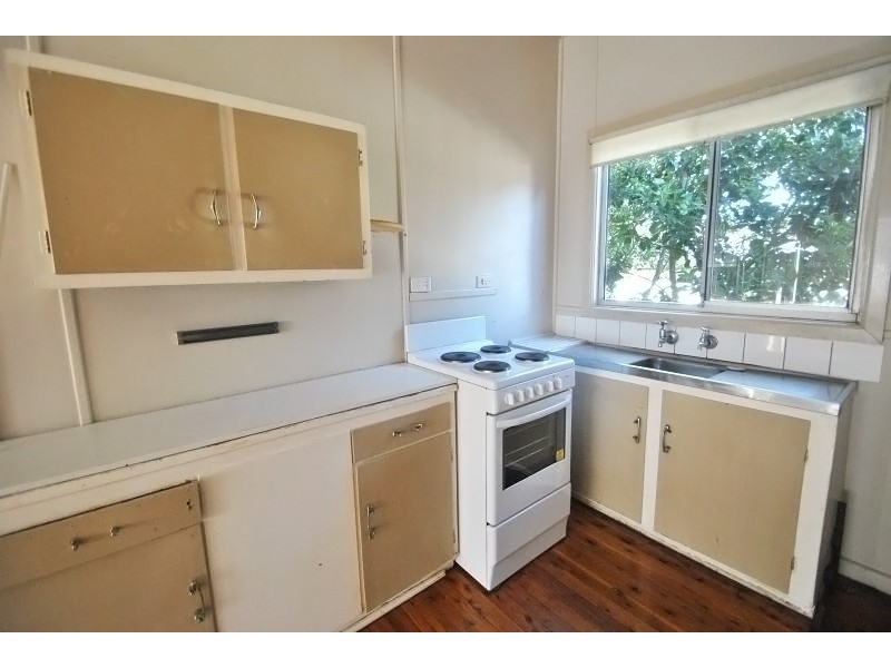 2/15 Victoria Avenue, Toukley NSW 2263