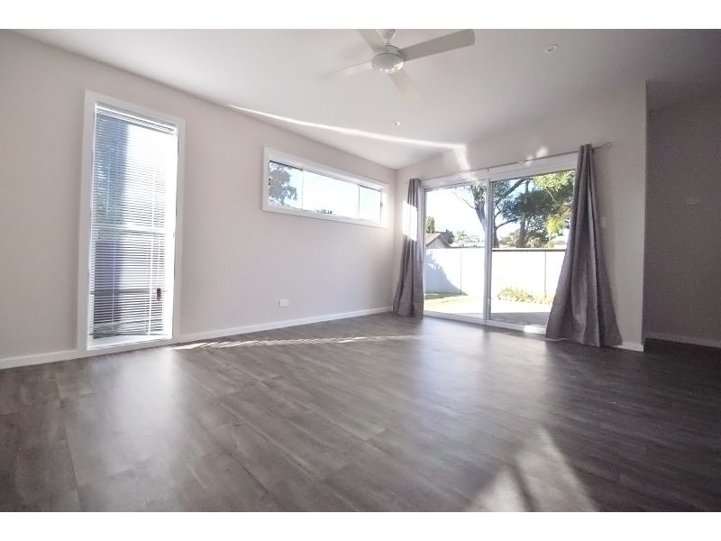 33a Goobarabah Avenue, Lake Haven NSW 2263