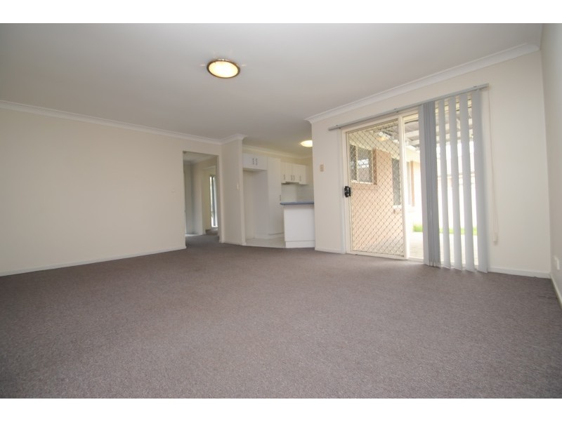 11 Pinehurst Way, Blue Haven NSW 2262