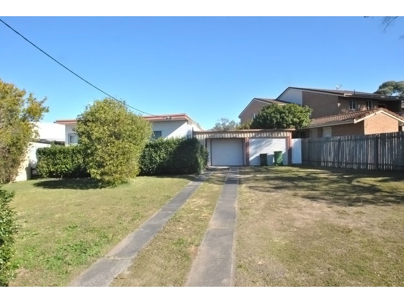 114 Robertson Road, Killarney Vale NSW 2261