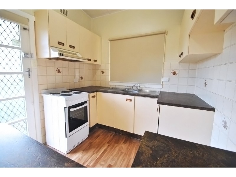 2 Second Avenue, Toukley NSW 2263