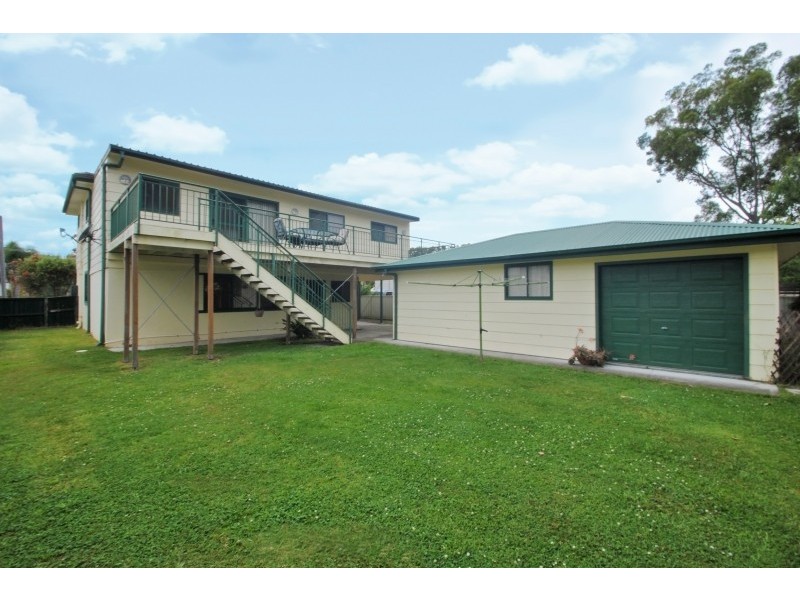 6 Wattle Street, Canton Beach NSW 2263