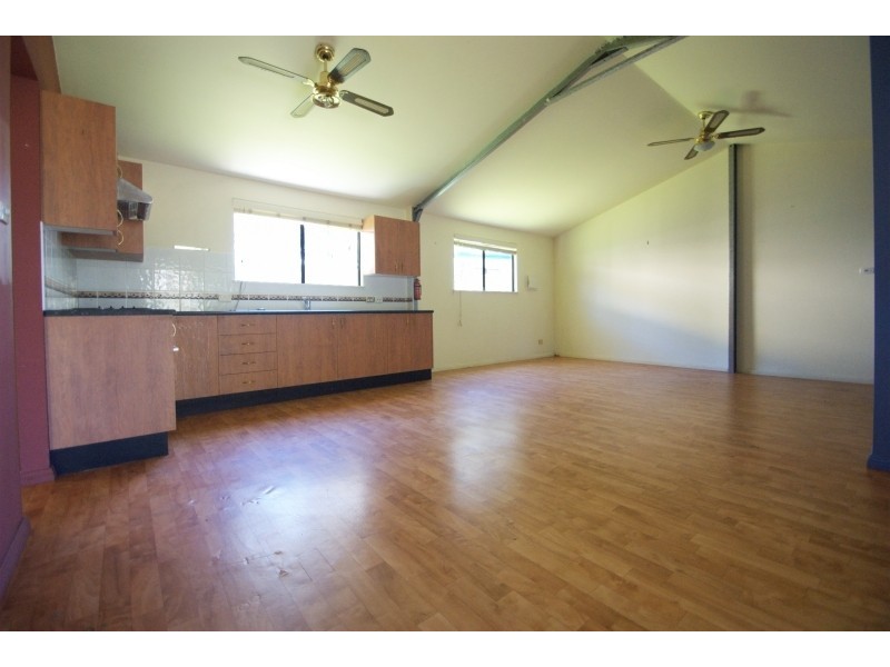 16A Munmorah Avenue, Charmhaven NSW 2263