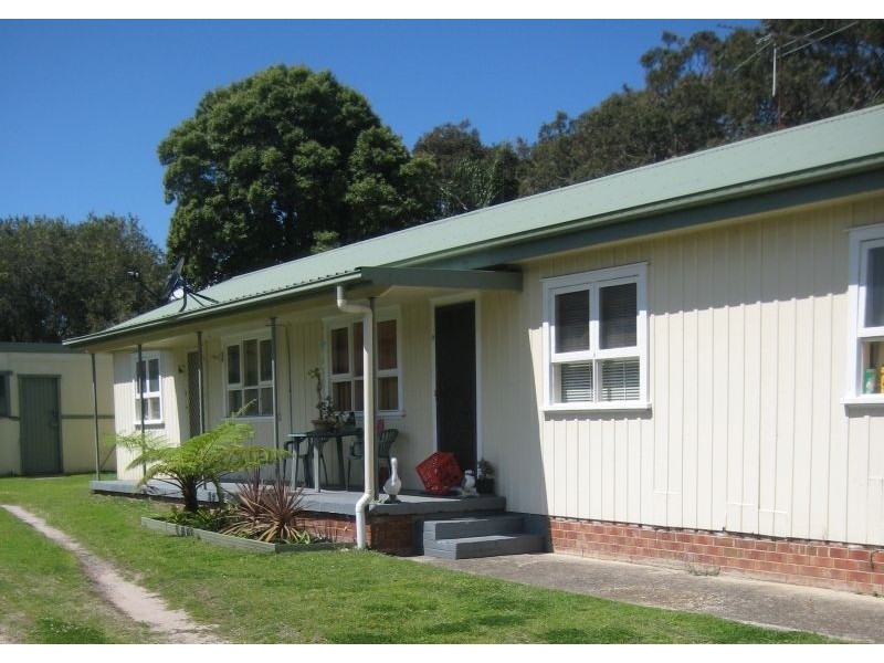 2/15 Budgewoi Road, Noraville NSW 2263