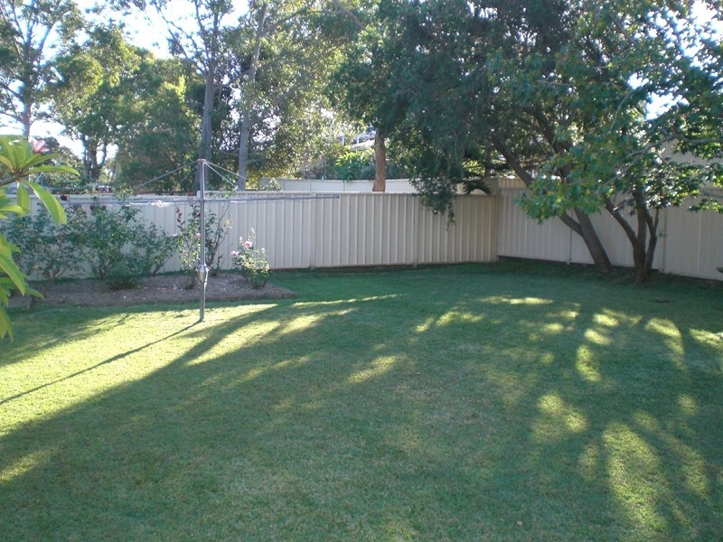 9 Sadie Avenue, Gorokan NSW 2263