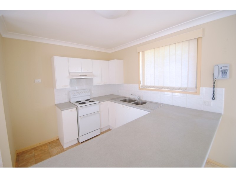 2/22 Holmes Avenue, Toukley NSW 2263