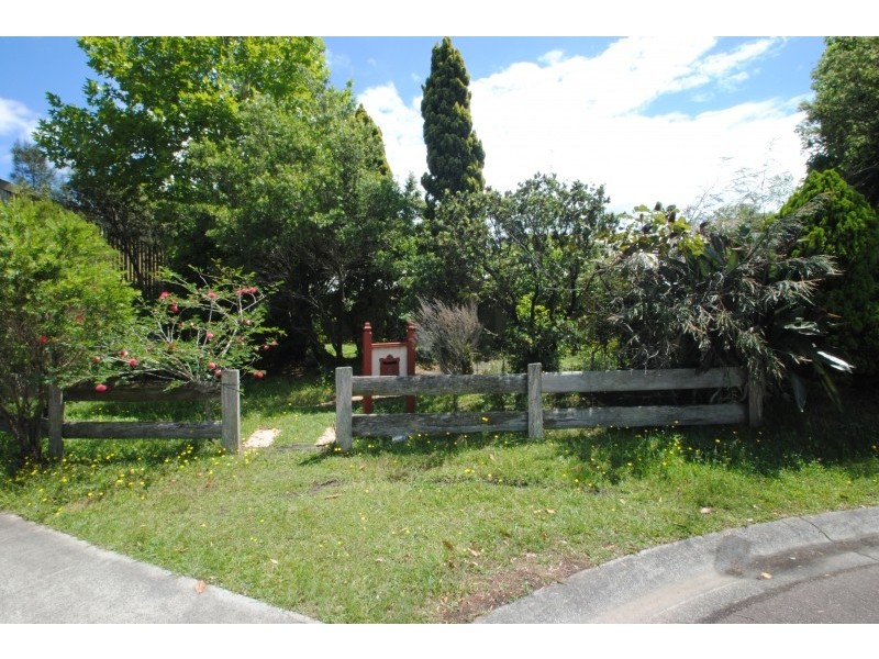 5 Dunlop Road, Blue Haven NSW 2262