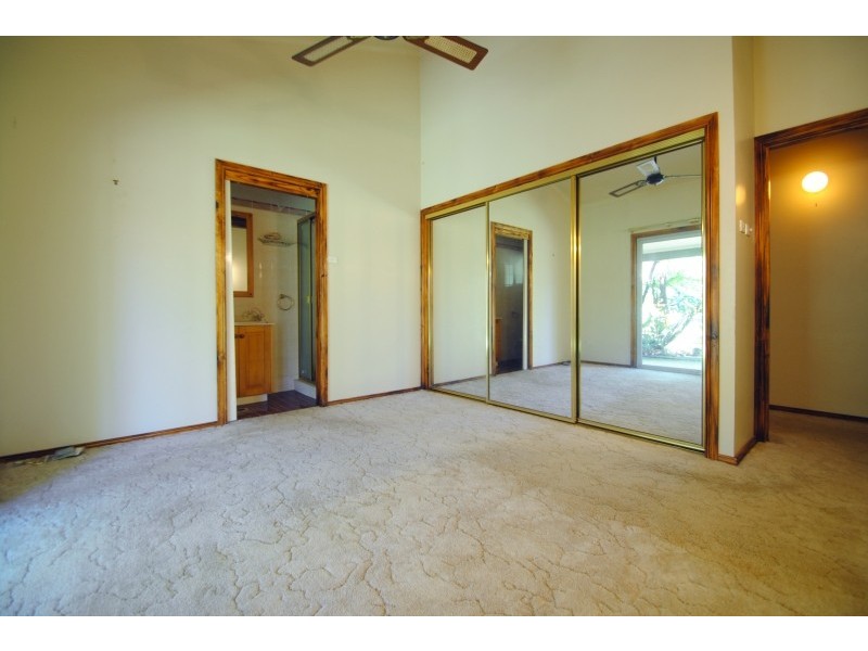 5 Dunlop Road, Blue Haven NSW 2262