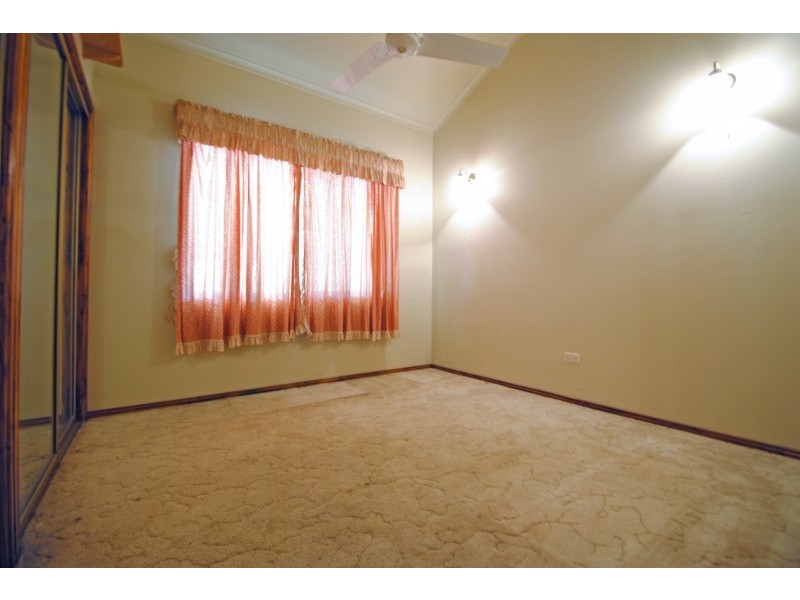 5 Dunlop Road, Blue Haven NSW 2262