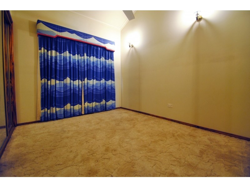 5 Dunlop Road, Blue Haven NSW 2262