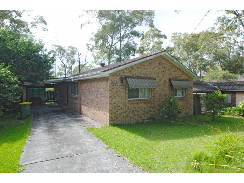 6 Parkside Drive, Charmhaven NSW 2263