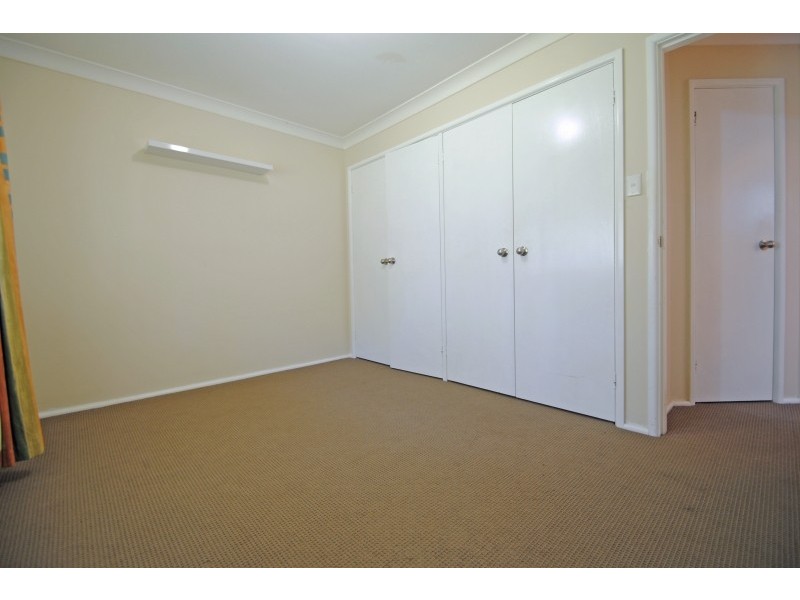 6 Parkside Drive, Charmhaven NSW 2263