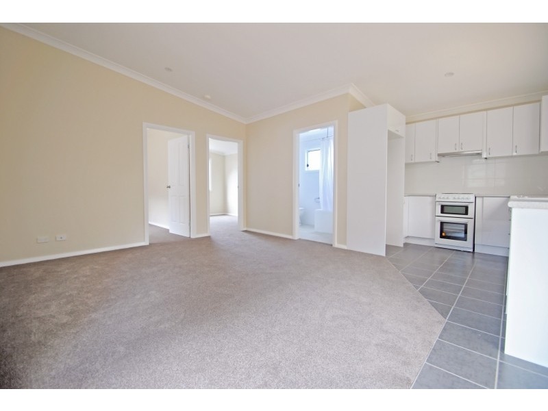 11a Leslie Avenue, Gorokan NSW 2263