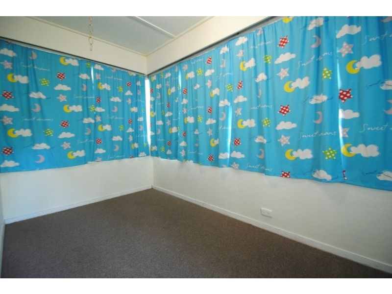 4 Hargraves Street, Wyong NSW 2259