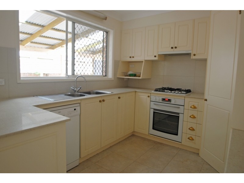 18 Treelands Drive, Jilliby NSW 2259