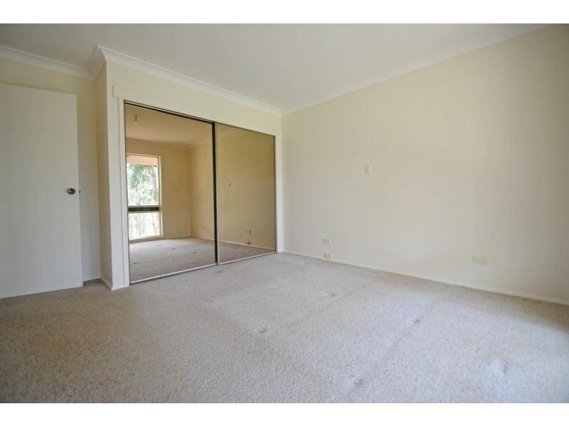 18 Treelands Drive, Jilliby NSW 2259