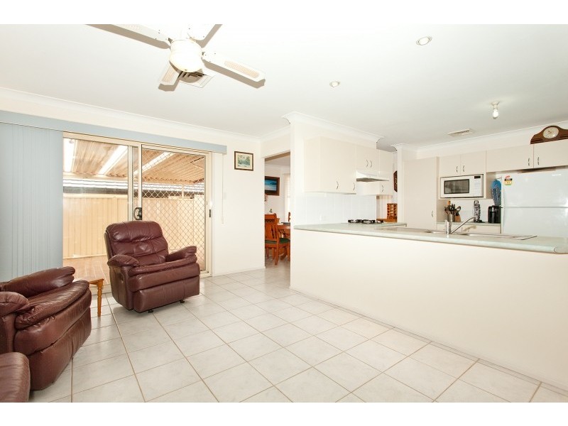 66 Yeramba Road, Summerland Point NSW 2259