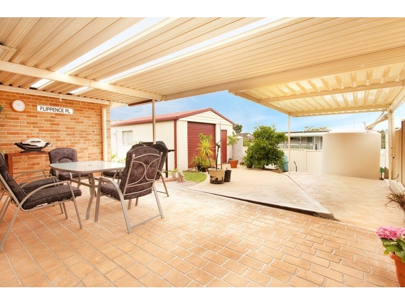 66 Yeramba Road, Summerland Point NSW 2259